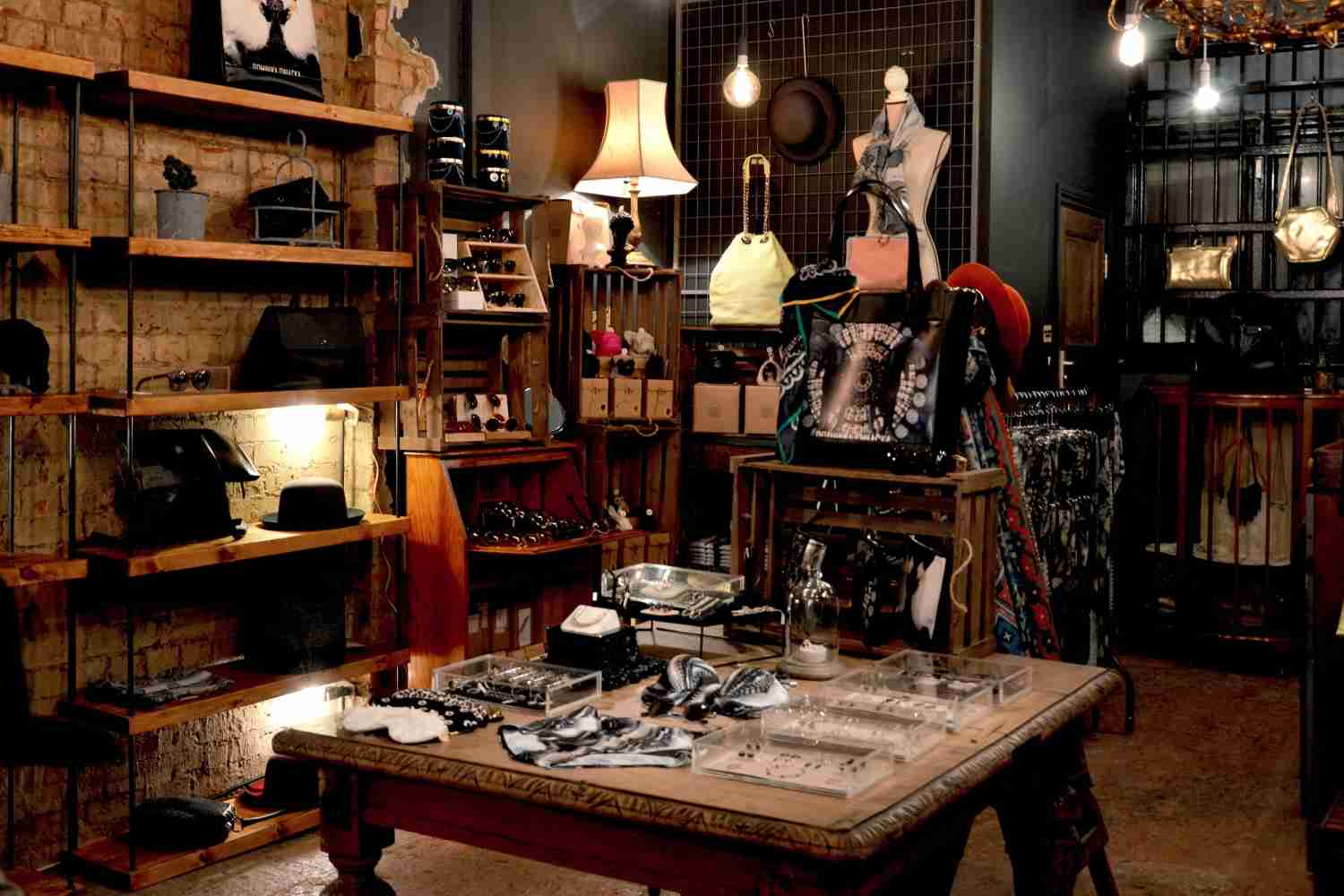 Why choose Shopify – an incredible eCommerce platform for your business?